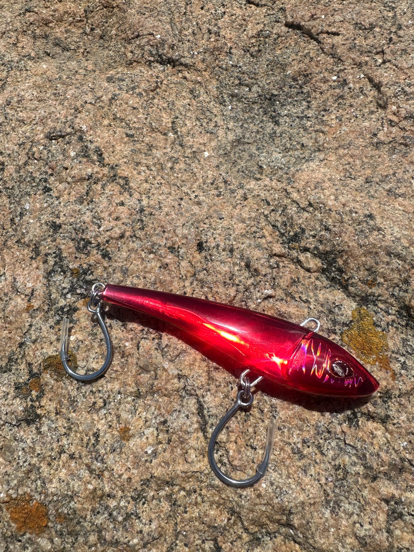 TUNA-a-SALT Lure - Bold Red