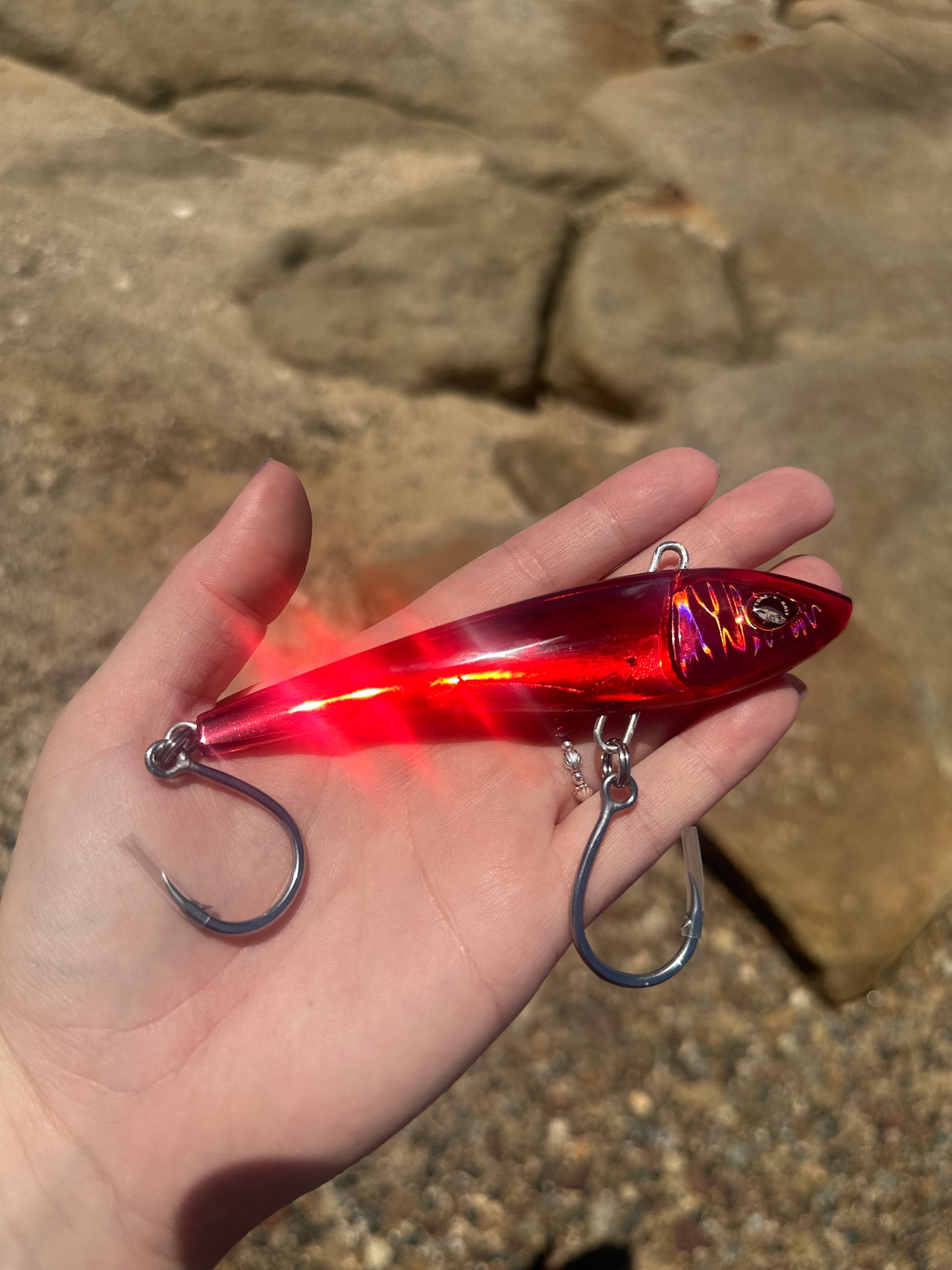 TUNA-a-SALT Lure - Bold Red