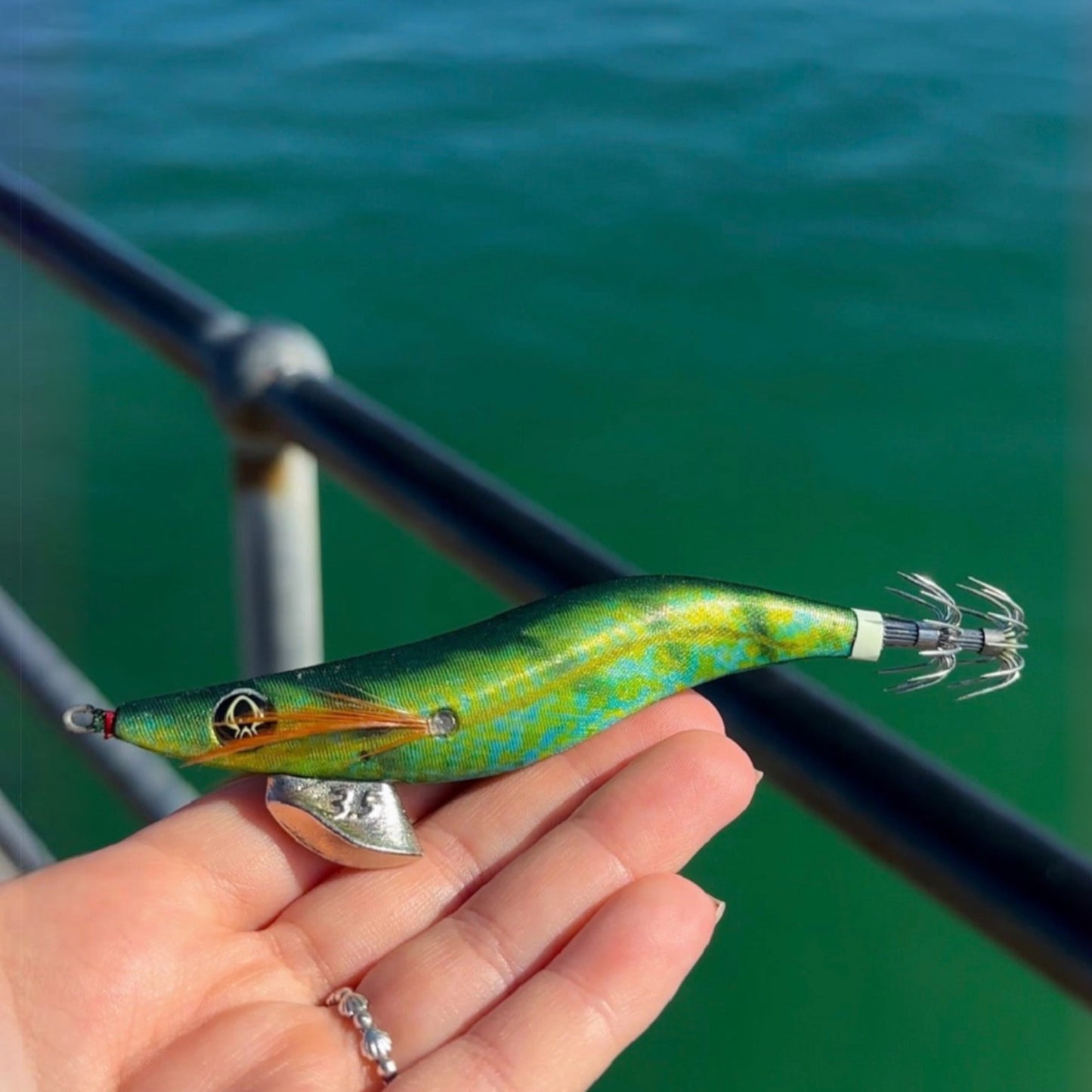 SQUID-a-SALT Weedy Warrior Jig (Cloth)